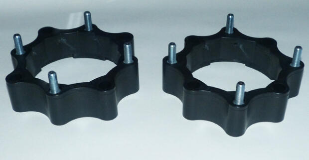 Spurverbreiterungen Quad ATV 110mm - 115mm Lochkreis vorne schwarz Kunststoff