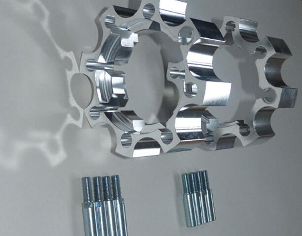 Suzuki LTZ 250 Spurverbreiterung hinten