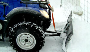 Schneeschild 1,4m Blechplatte der R-L Verstellung vom Sitz aus
