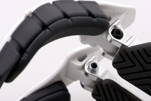 Nackenschutz Neckbrace Downhill Fahrrad