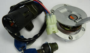 Schloßsatz Zündschloss Tankdeckel Sitzbankschloss für KTM 990 Super Duke