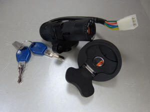 Zündschloss Tankdeckel Lenkradschloss Kit für KTM 640 LC4 Supermoto Prestige