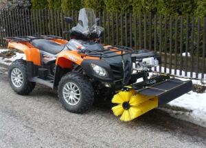 Kehrmaschine Dinli Centhor / Ares 700 / 800 ATV