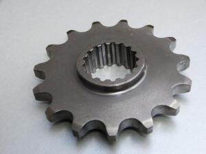 KTM 950 Adventure LC8 front sprocket 15 teeth