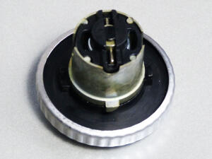 Fuel Tank Cap with bajonet-locker chrome lockable with key scooter Honda Bali 50