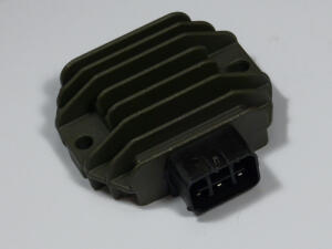 Regler Lichtmaschine Suzuki AN 250 400 Burgman 03-10 32800-14G00 20H00