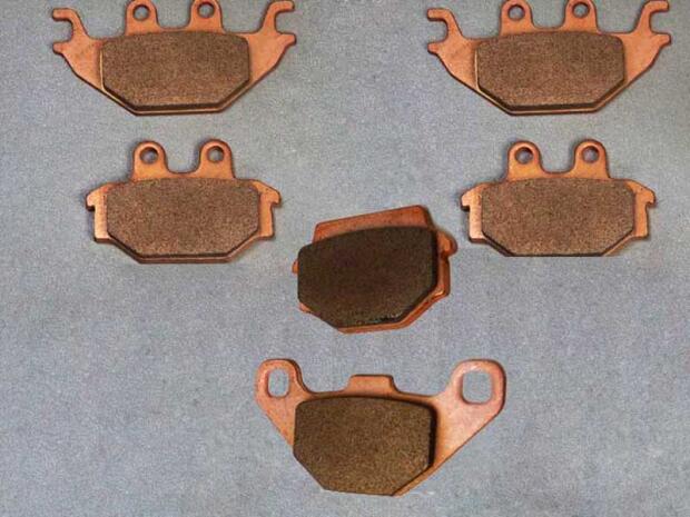 3x Sinter Bremsbeläge Dinli Centhor 565/700/800 vorne + hinten