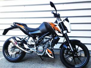 Auspuff für KTM Duke 125 GP Style Carbon Bj.11-16