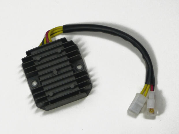 Regulator rectifier Suzuki UE125 2001-2011