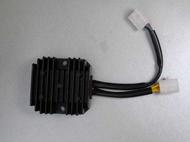 Regler Kymco Xciting 300 i R