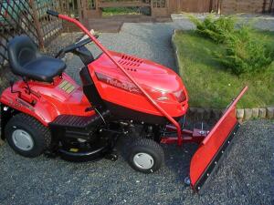 Schneeschild Rasentraktor Honda HF 2315 Aufsitzmäher