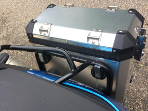 Koffer Alu BMW F 800 GS Twin F 700 GS Twin F 650 GS Twin Edelstahlträger 38+31Liter Set B-Ware