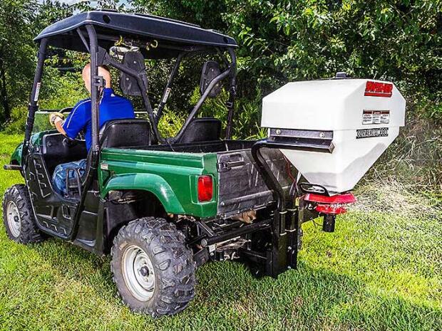 Salzstreuer CF Moto UForce 500/550/800/1000 X8 / Tracker