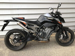 Auspuff für KTM Duke 790 GP Style