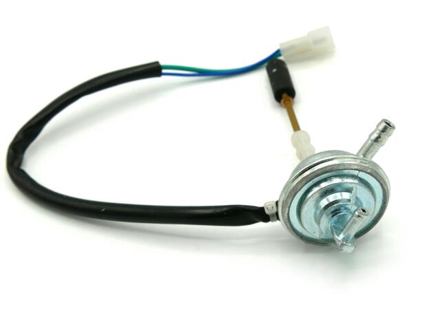 Benzinhahn Unterdruck für Peugeot / Hercules / Sachs 50 Roller Vivacity 15mm