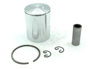 Pistons for 50cc different tolerances