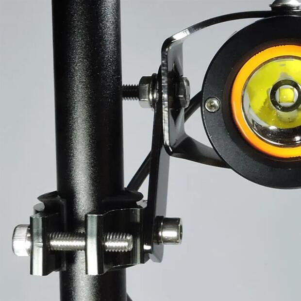 Befestigung Zusatzscheinwerfer für Motorrad Quad