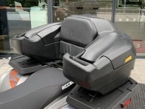 Kofferbox mit Sitz für CAN-AM