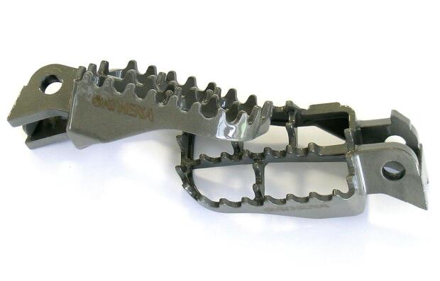 Fußrasten für Kawasaki KX/KDX & Suzuki RM/RMZ Modelle – Robuster Chrom-Molybdän-Stahl für Offroad-Stabilität