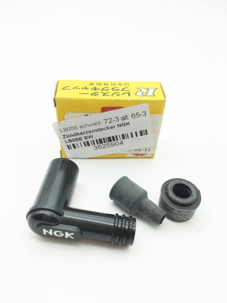 NGK Zündkerzenstecker LB05E SW