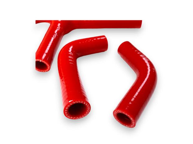 Kühlerschlauch für KTM SX 450 / SX 525 in rot 03-06