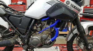 Kühlerschlauch für Yamaha XT 660 R/X/Z in Blau 04–17 Silikon