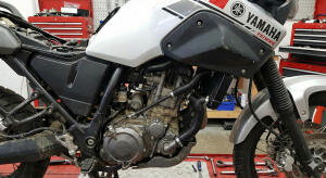 Kühlerschlauch für Yamaha XT 660 R/X/Z 04-17 schwarz Silikon