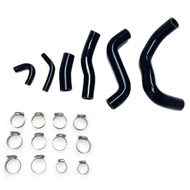 Kühlerschlauch für Kawasaki ZRX 1200 R / ZRX 12 in schwarz 02-07