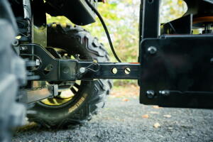 Salzstreuer Schleuderstreuer Shark Streuer 100 KG ATV/UTV