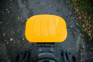 Salzstreuer Schleuderstreuer Shark Streuer 100 KG ATV/UTV