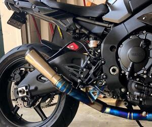 Auspuff Zwischenstück für Yamaha YZF R1 1000 Bj. 15-21 Titan Mid-Pipe De-Cat