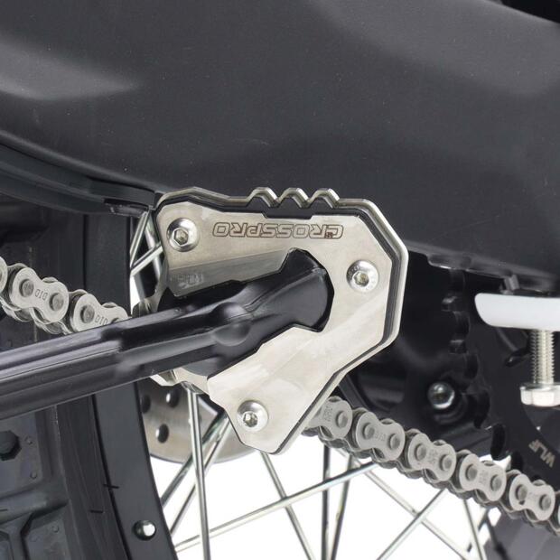 Side stand base extension for CF Moto MT 450 year 24 black