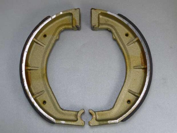 Bremsbacken für Kawasaki VN 800 B1-B10/B6F Classic Bj.96-06 Bremsbeläge hinten