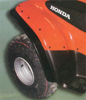 Hintere Kotflügel schwarz Honda TRX250R 86-89